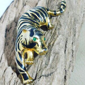 Long Tiger Brooch Black Enamel Stripe Vintage Gold Tone Emerald Green Eye 3 Inch